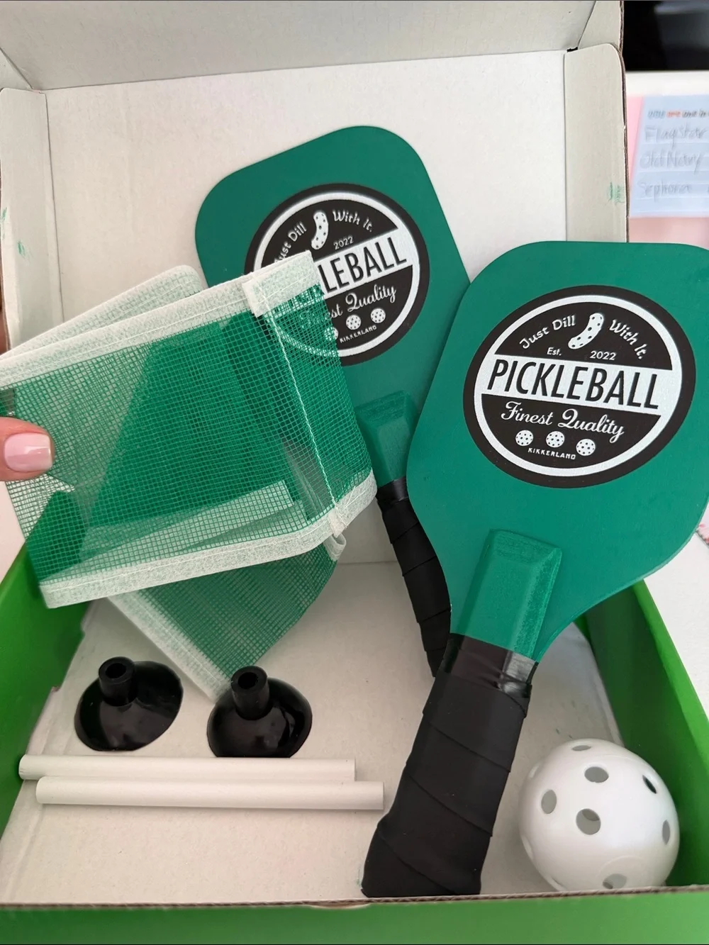 Kikkerland Desktop Pickleball Set - Green